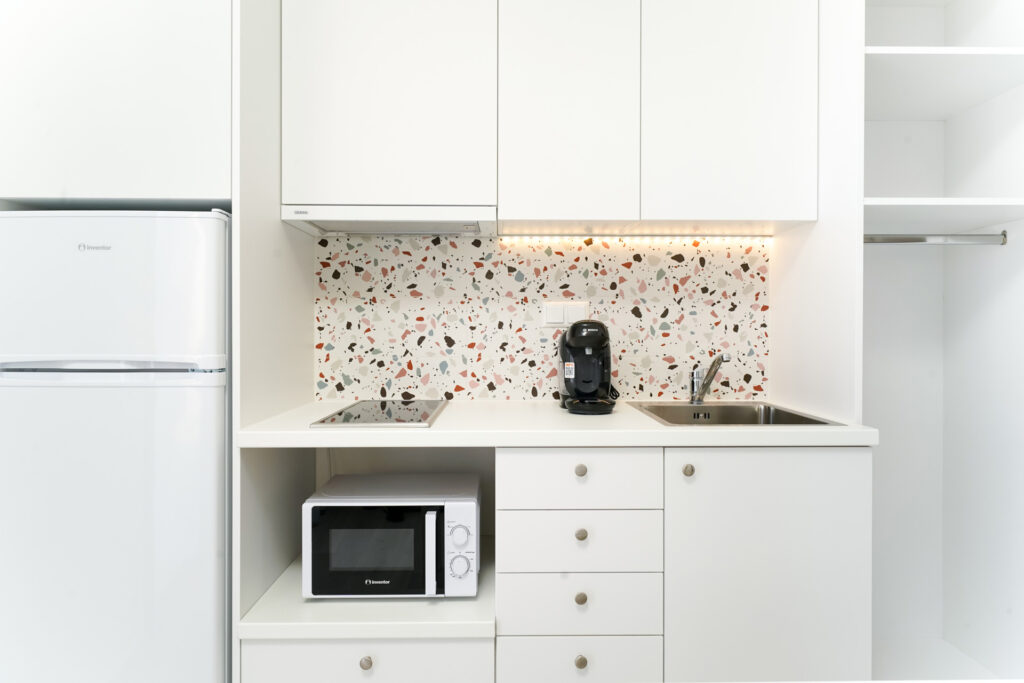 superior-one-bedroom-apt-23